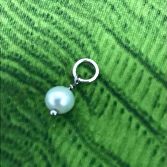 COPY - COPY - COPY - Pearl Charm - Picture 3 of 3